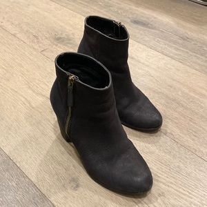 Preloved Black Booties from Nordstrom!